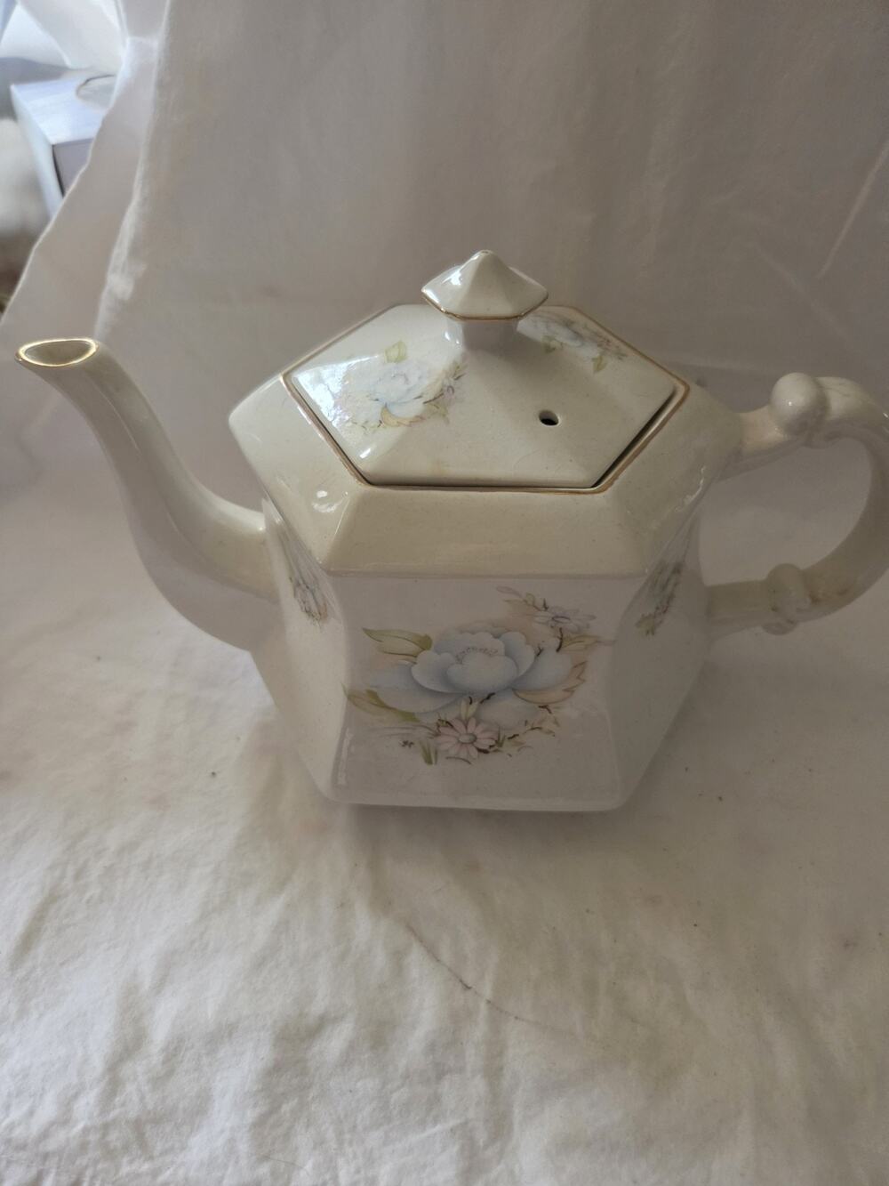 Vtg James Kent "Old Foley" Staffordshire Teapot Hextonal Shape 7" Tall
